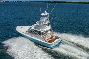 44' Viking 2021 Yacht For Sale